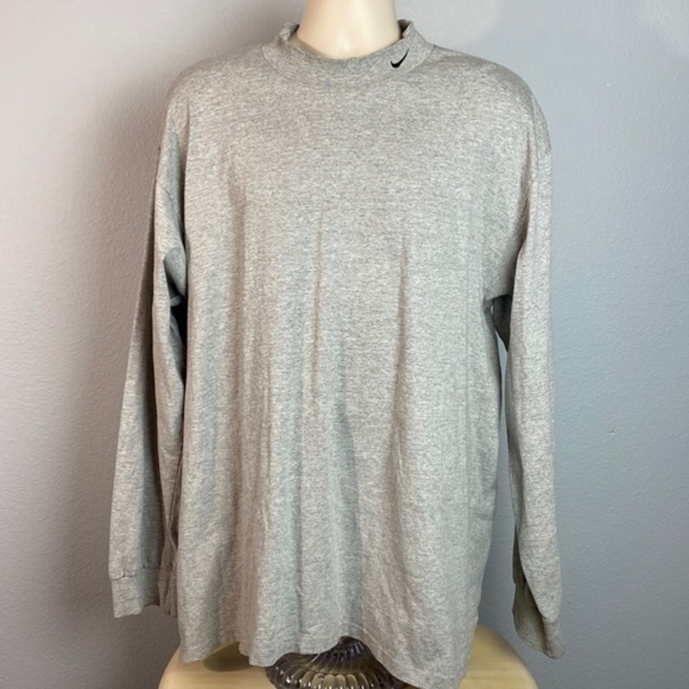 Vintage Men's‎ Mock Neck Swoosh Shirt
